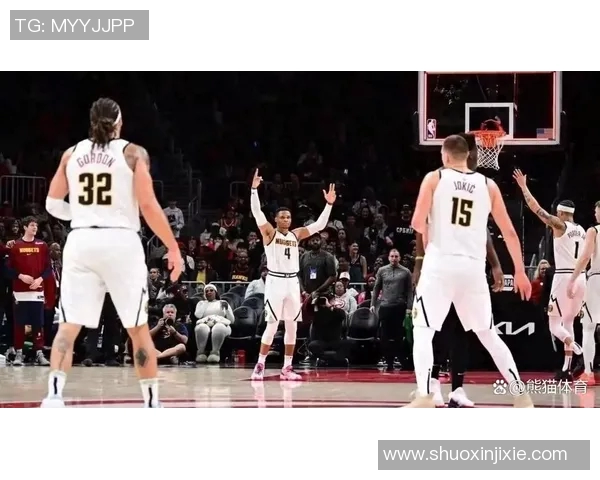 1993年NBA总决赛魔术队与太阳队的激烈对决回顾与精彩瞬间分析